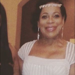 Meet your Posher, Linda